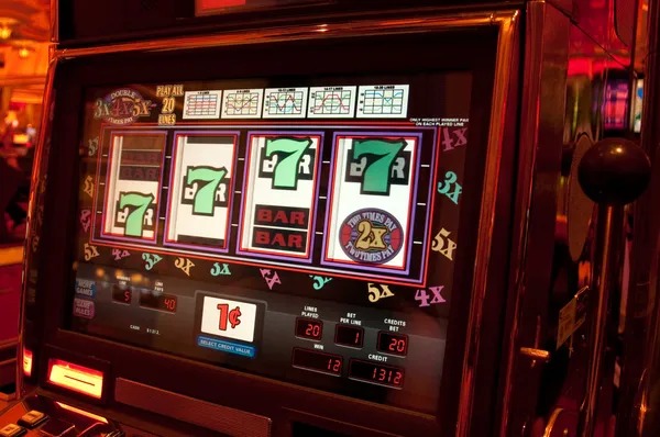 Buku Mimpi slot game interface showing paylines and bonus features